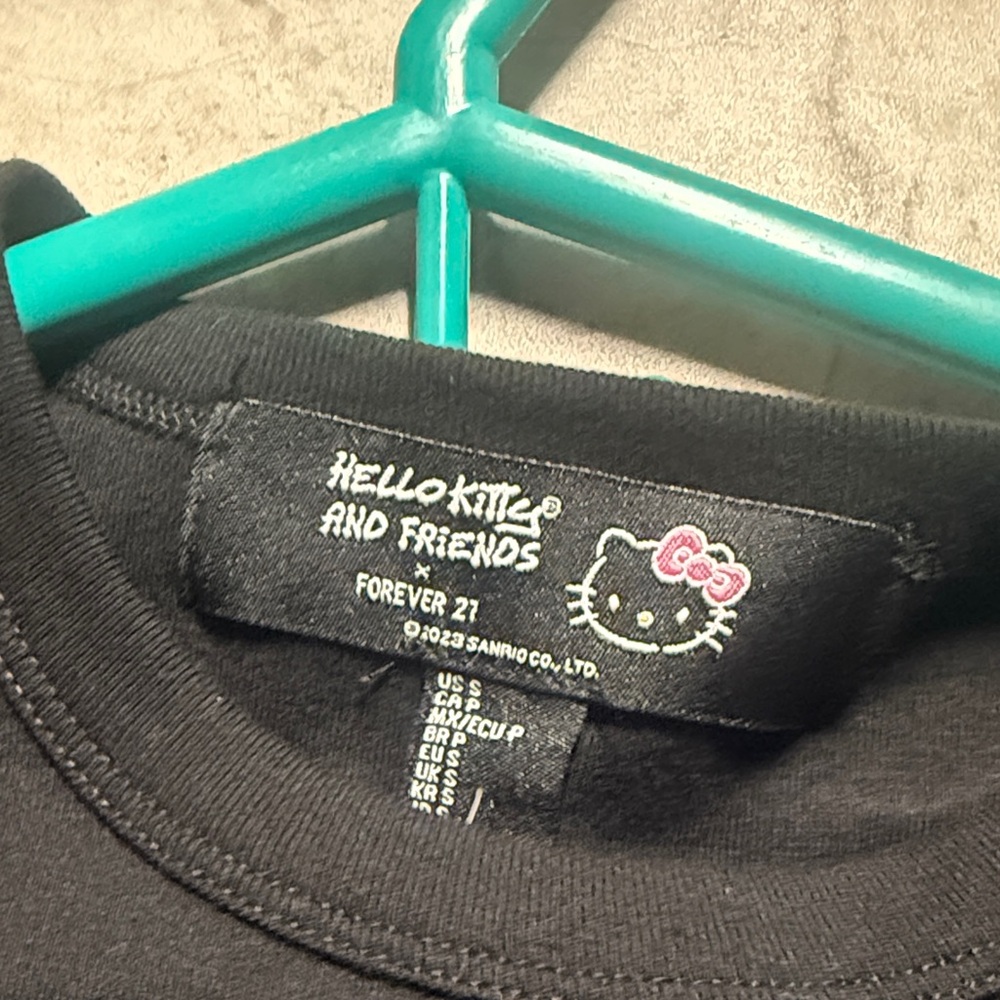 Hello Kitty Sanrio Black Halloween baby cut Tee - Picture 2 of 2